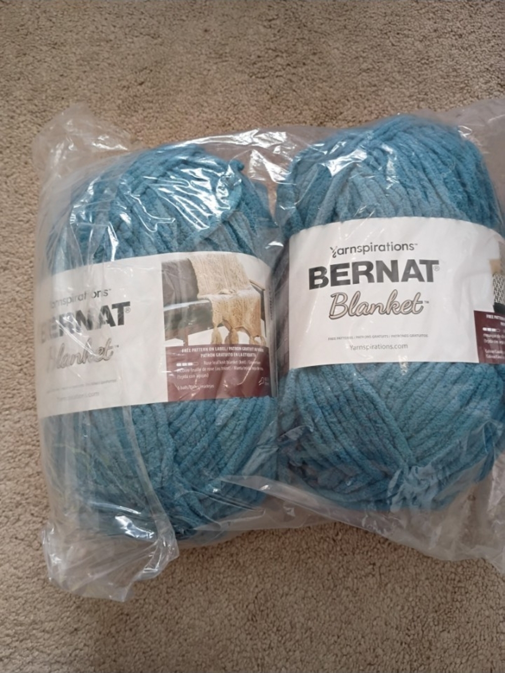 Set of 2 Yarnspirations 10.5 Oz Bernat Blanket Lagoon Polyester Yarn